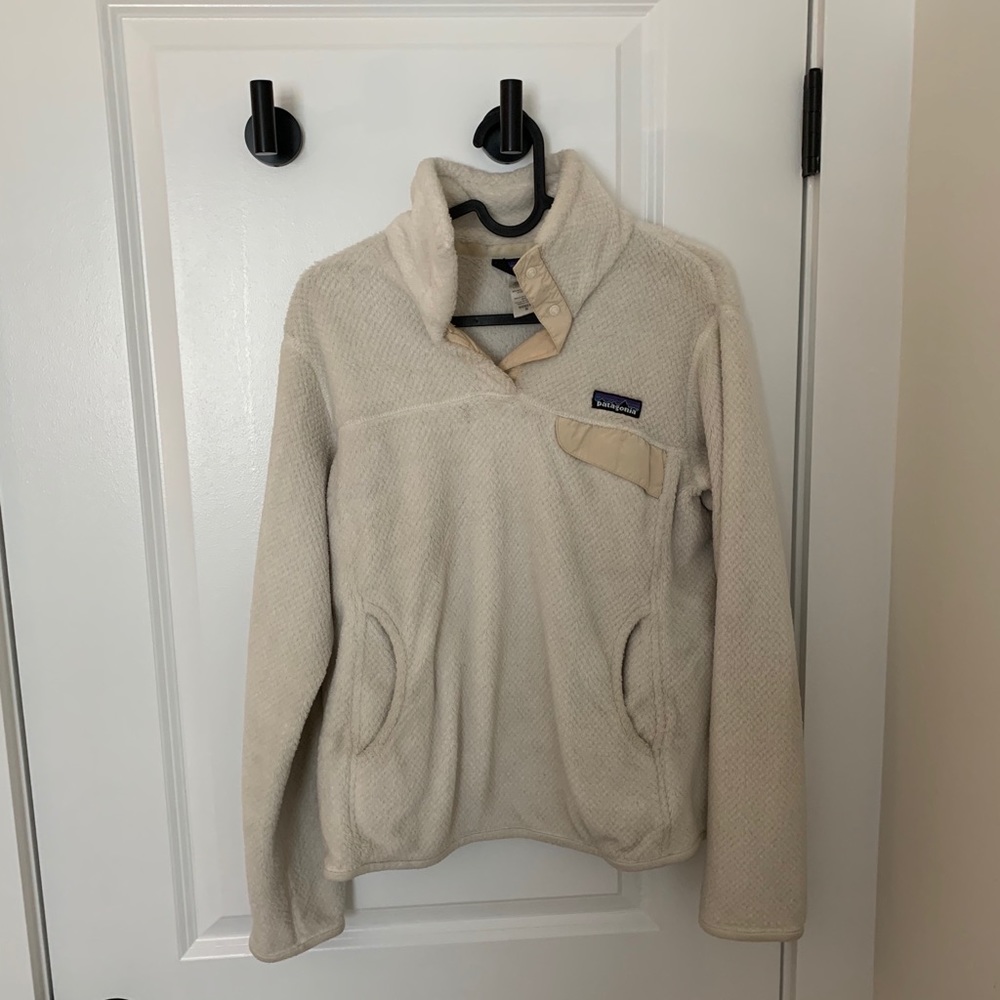 Cream Patagonia Fleece